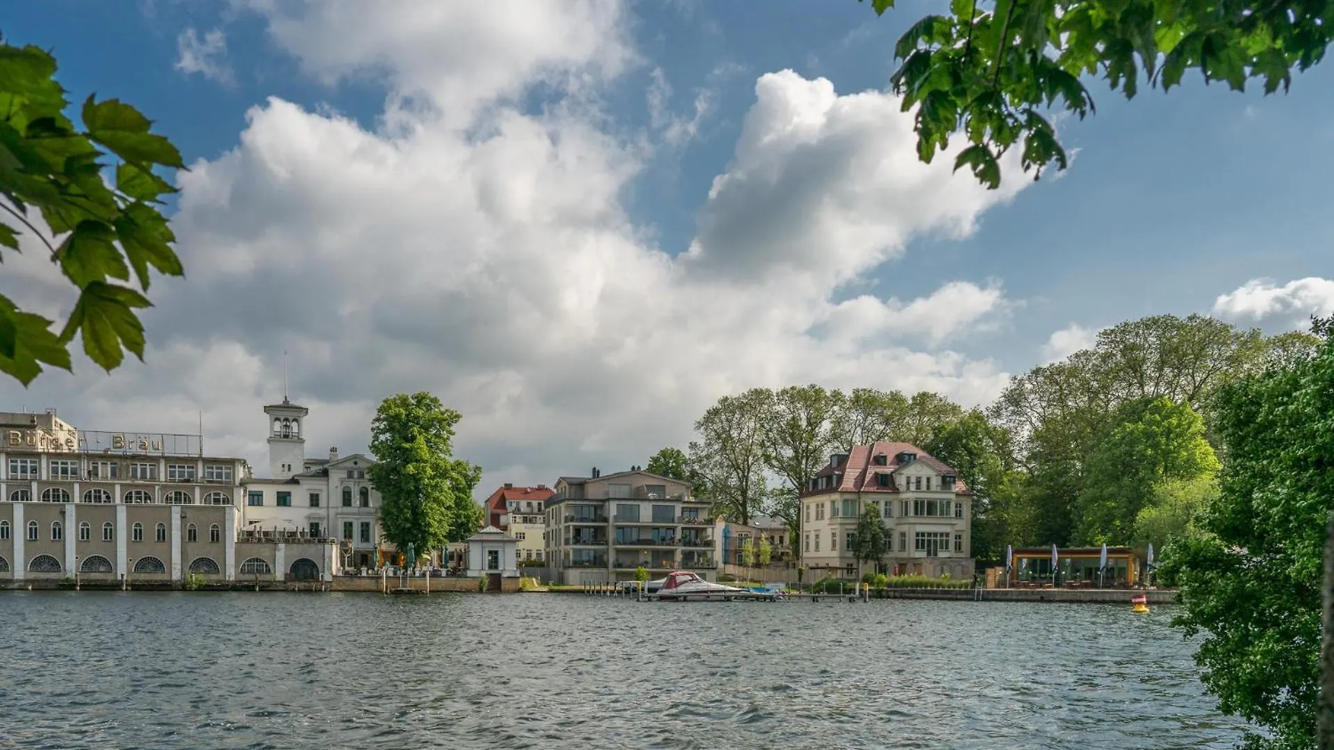 Ferienpark Ruebezahl Am Mueggelsee, Haus 16 Esche Mit Eigener Sauna, Idealer Ort Fuer Natur- Und Erholungssuchende, Fuer Radfahrer, Familien Mit Kindern Und Hundeliebhaber Berlin Semesterbostad